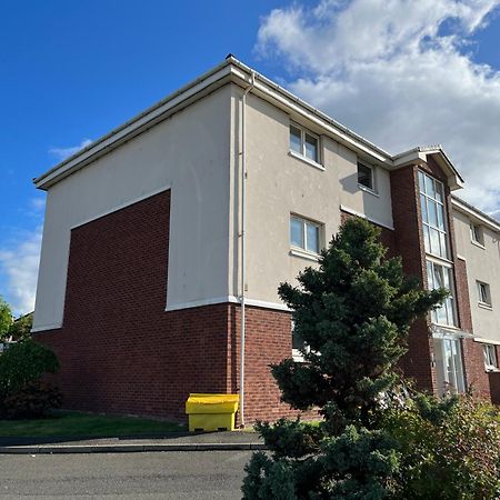 Flat One, 212 Eaglesham Road, East Kilbride, Glasgow Exteriér fotografie